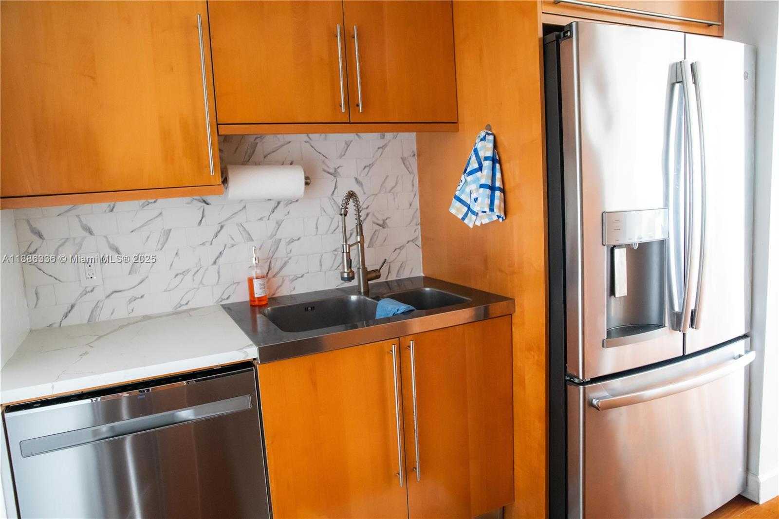 Small Image of 6365 COLLINS AVE #2311, Miami Beach Number 18