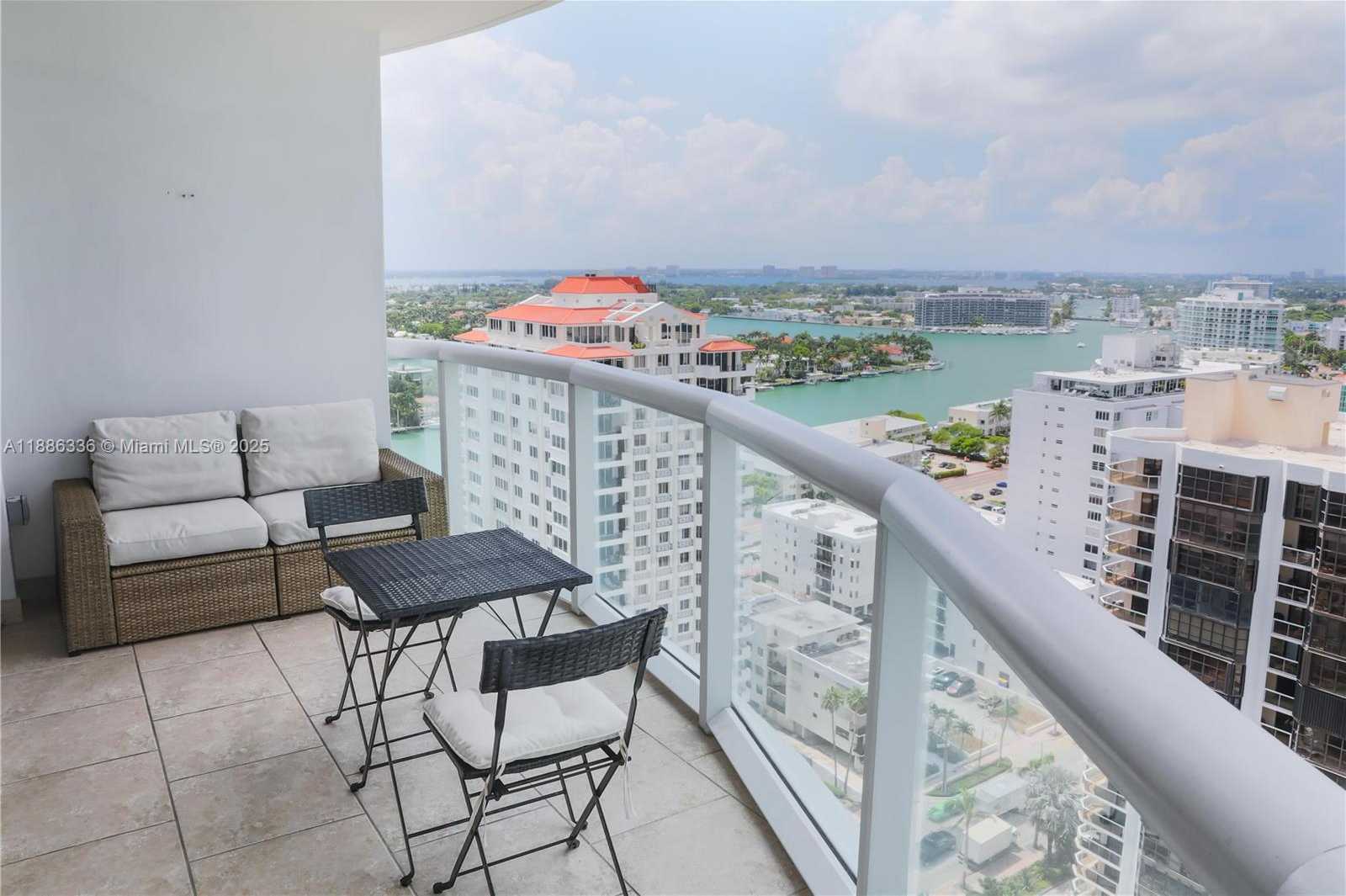 Small Image of 6365 COLLINS AVE #2311, Miami Beach Number 24