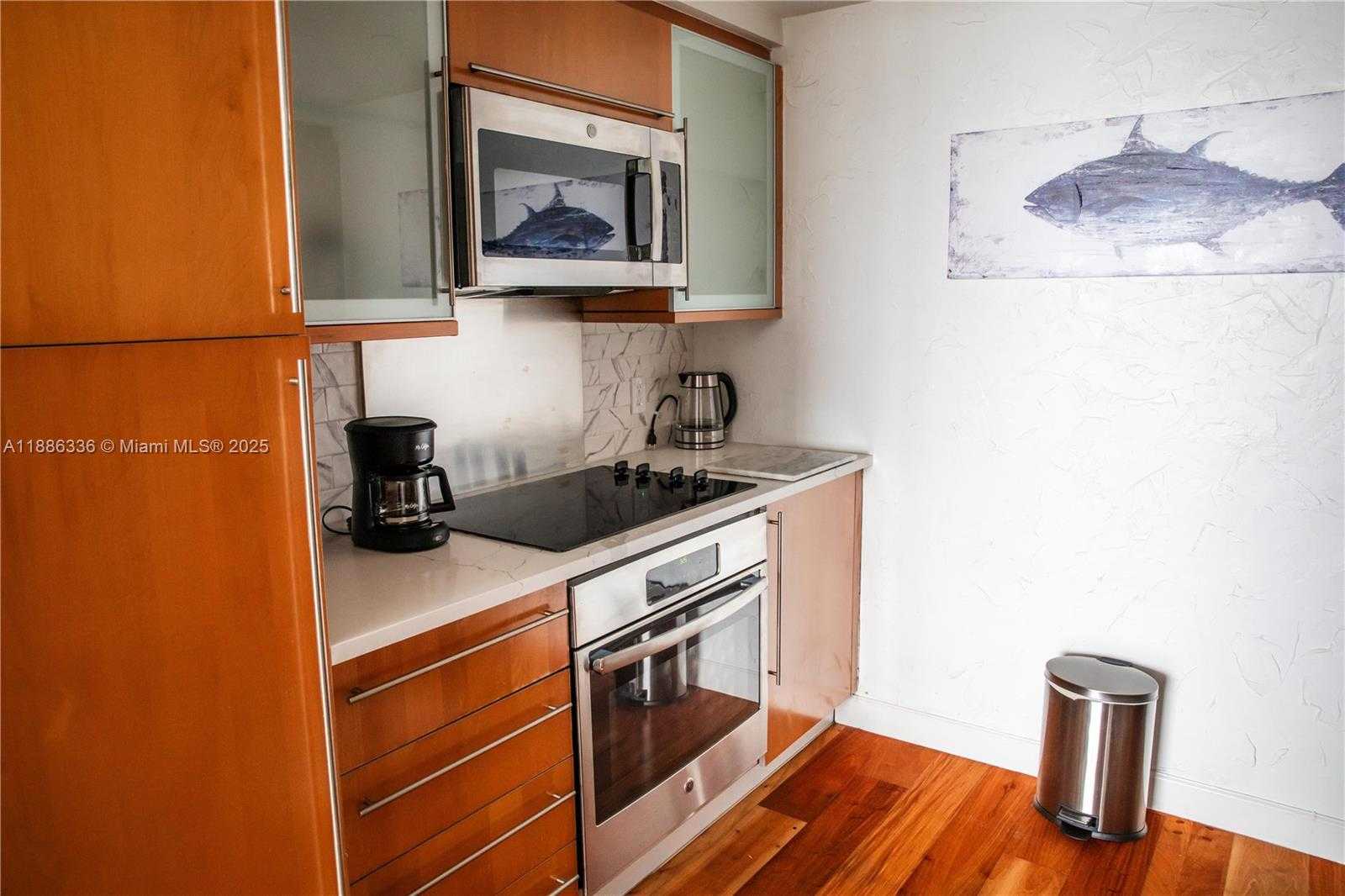 Small Image of 6365 COLLINS AVE #2311, Miami Beach Number 9