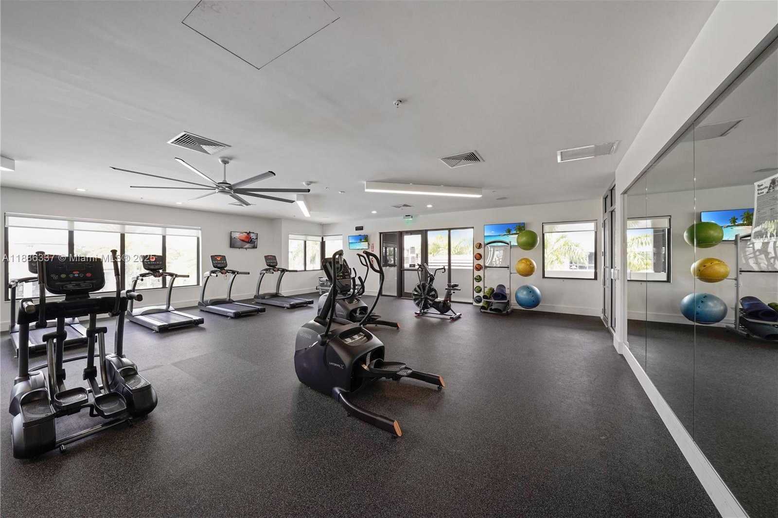 Small Image of 8167 NORTH WEST 41ST ST #E-203, Doral Number 56