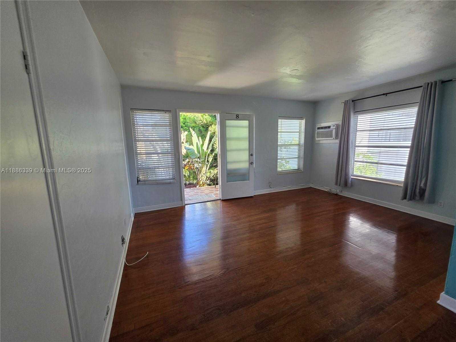 Small Image of 8024 HARDING AVE #8, Miami Beach Number 14