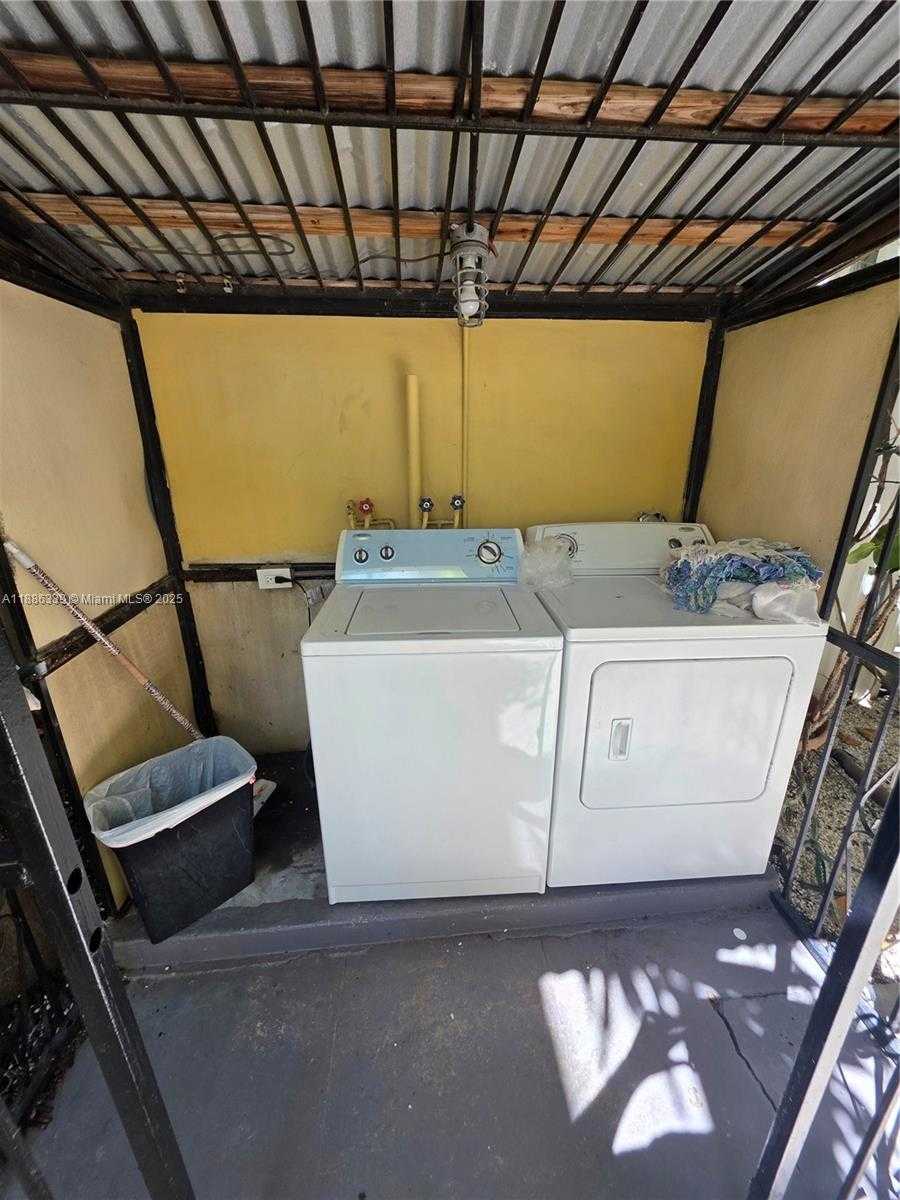 Small Image of 8024 HARDING AVE #8, Miami Beach Number 19
