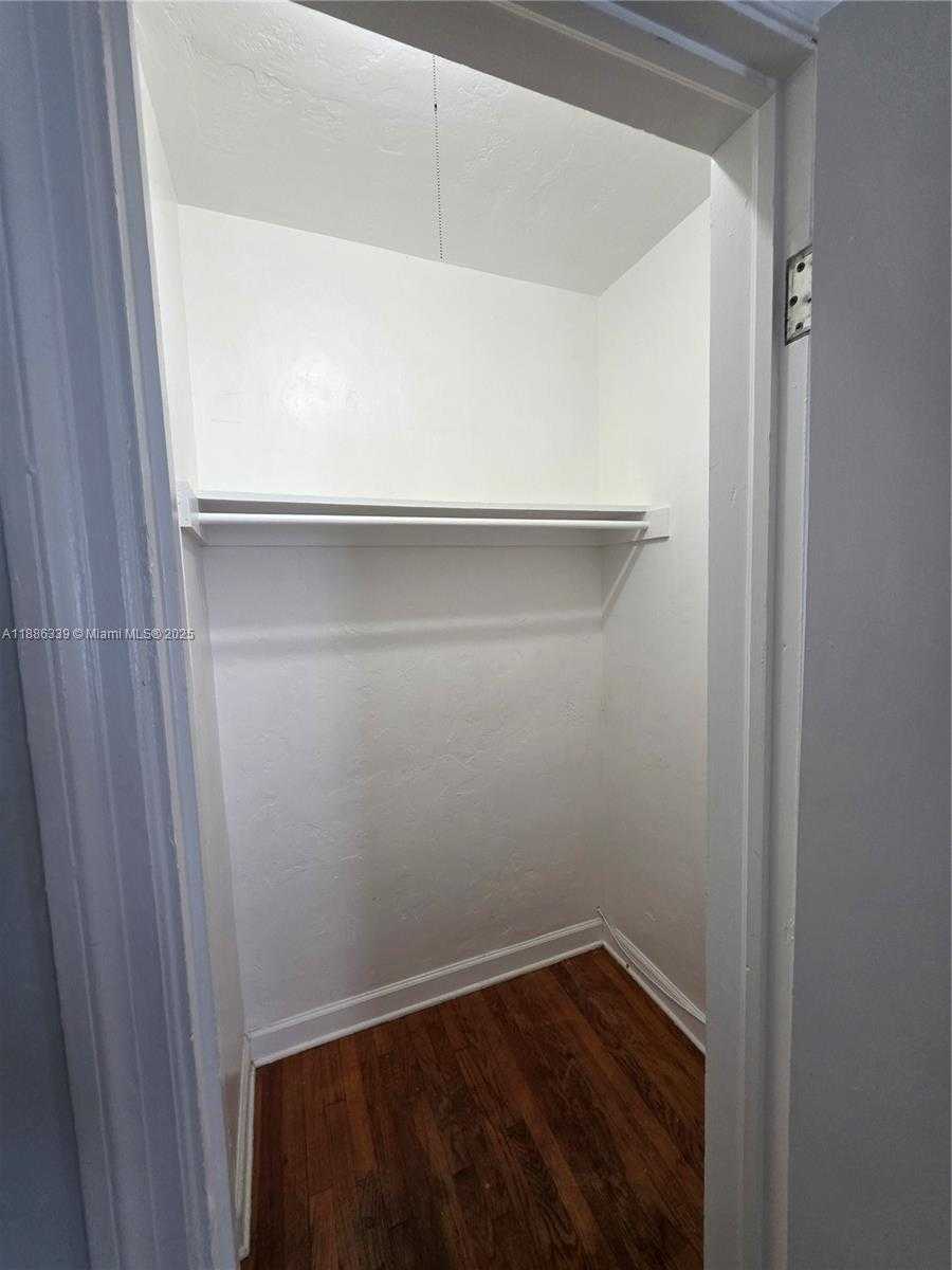 Small Image of 8024 HARDING AVE #8, Miami Beach Number 46