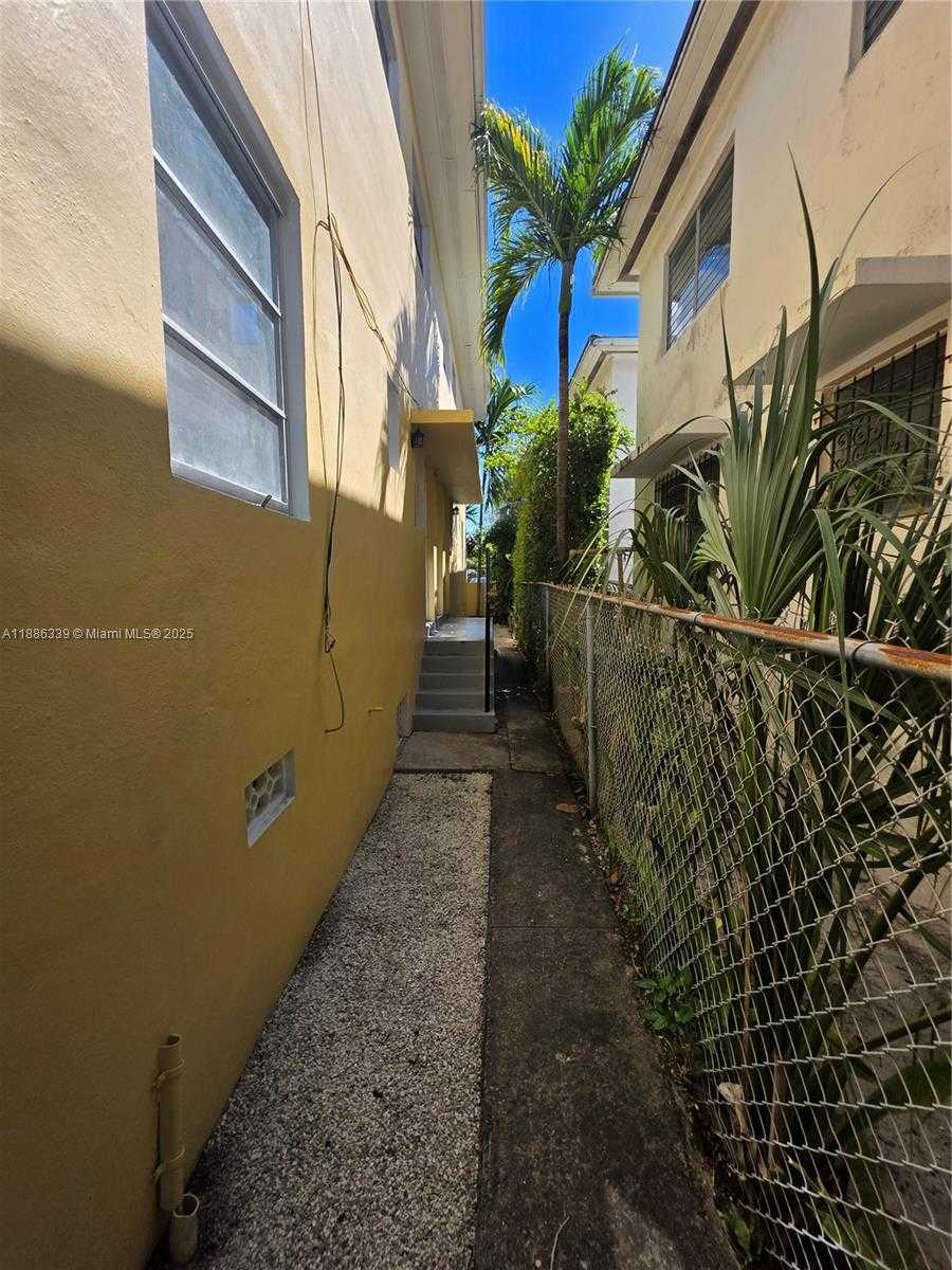 Small Image of 8024 HARDING AVE #8, Miami Beach Number 54