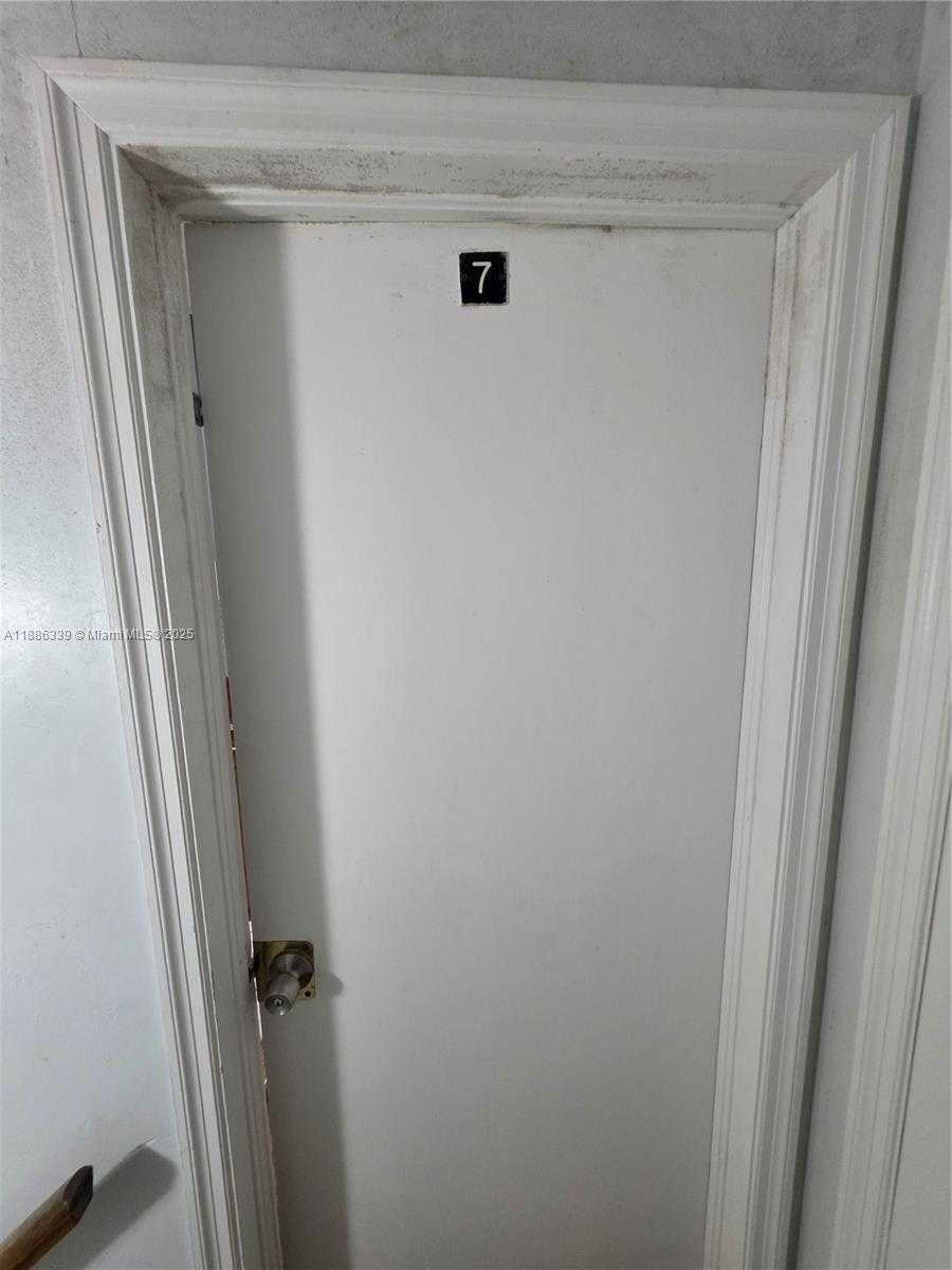 Small Image of 8024 HARDING AVE #8, Miami Beach Number 56