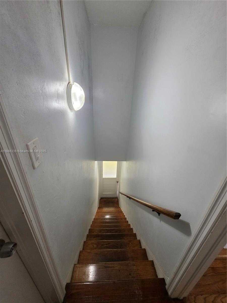 Small Image of 8024 HARDING AVE #8, Miami Beach Number 57
