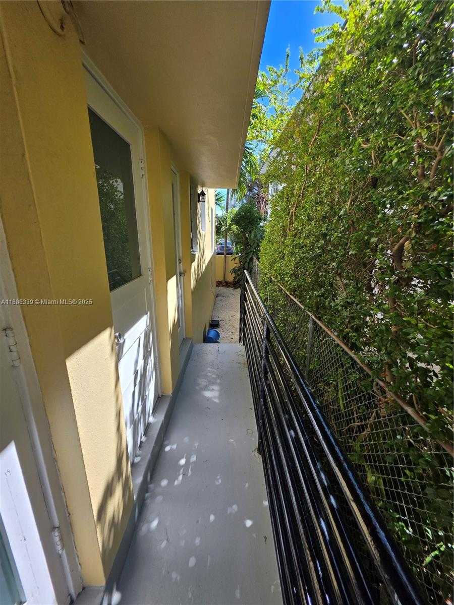 Small Image of 8024 HARDING AVE #8, Miami Beach Number 59