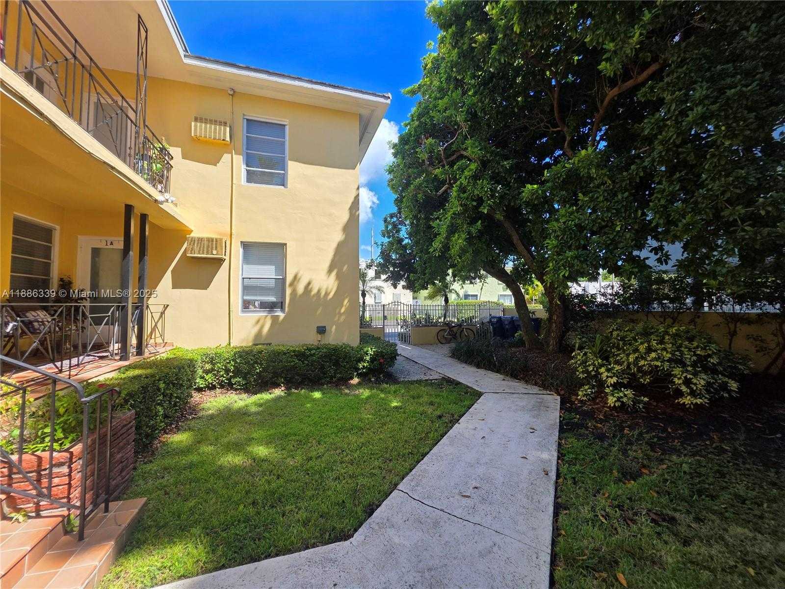 Small Image of 8024 HARDING AVE #8, Miami Beach Number 9