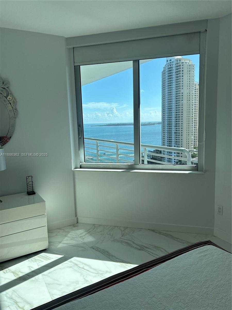 Small Image of 325 SOUTH BISCAYNE BLVD #2321, Miami Number 12