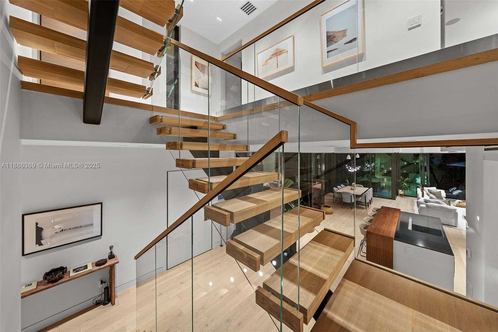 Small Image of 3306 NORTH EAST 16TH ST, Fort Lauderdale Number 13
