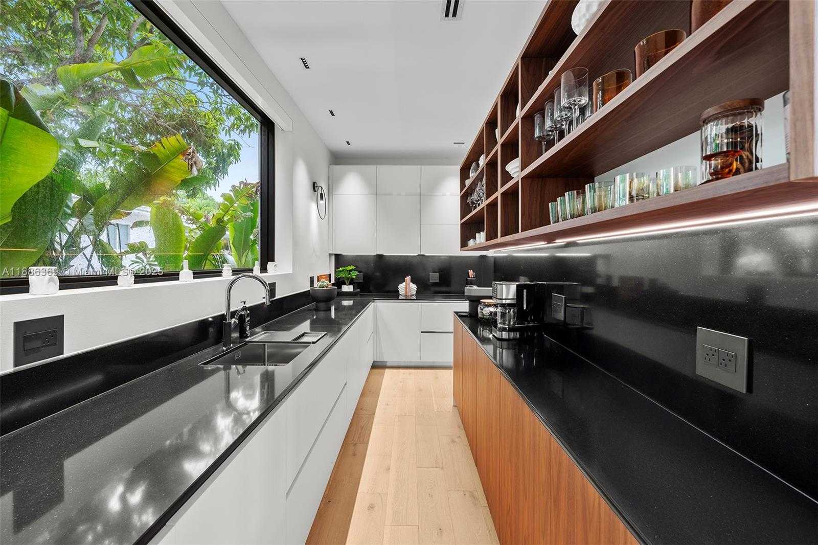 Small Image of 3306 NORTH EAST 16TH ST, Fort Lauderdale Number 18