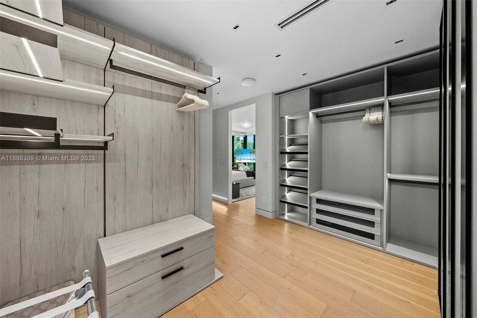 Small Image of 3306 NORTH EAST 16TH ST, Fort Lauderdale Number 37