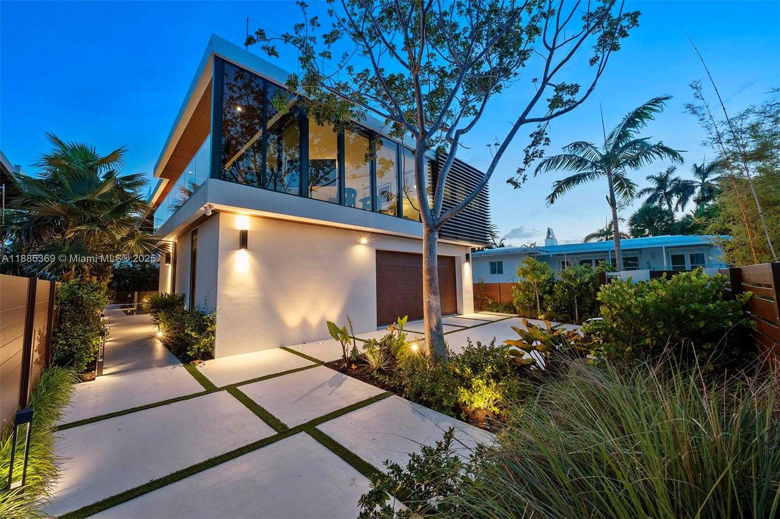 Small Image of 3306 NORTH EAST 16TH ST, Fort Lauderdale Number 4
