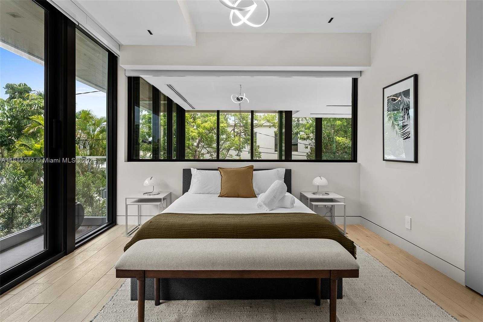 Small Image of 3306 NORTH EAST 16TH ST, Fort Lauderdale Number 42