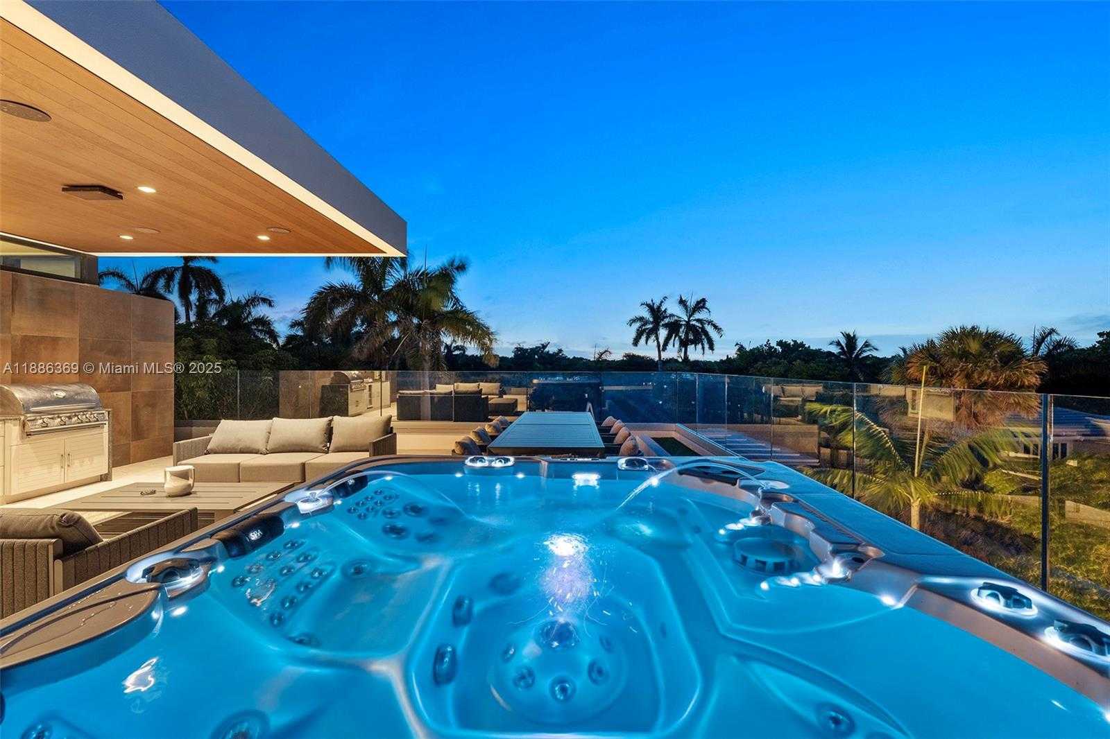 Small Image of 3306 NORTH EAST 16TH ST, Fort Lauderdale Number 60