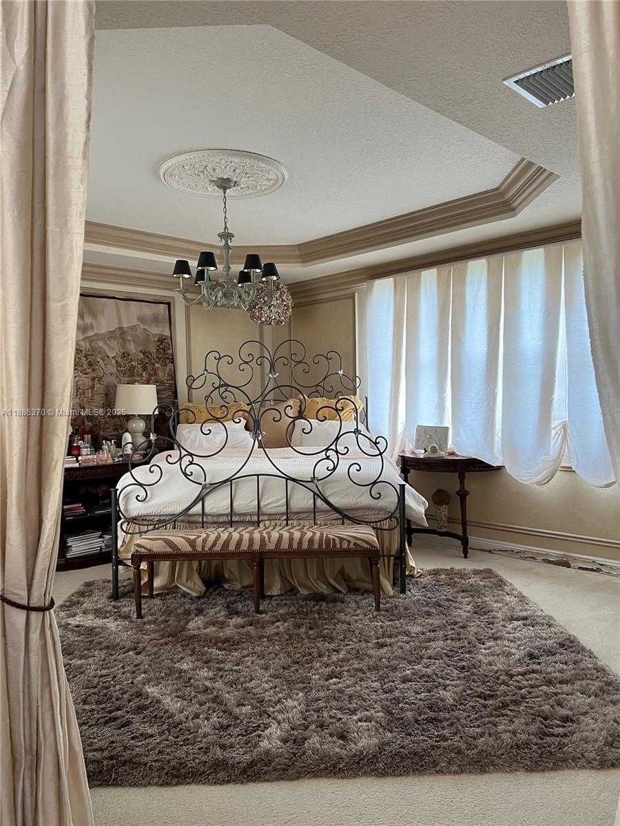 Small Image of 9130 NUGENT TRL, West Palm Beach Number 11