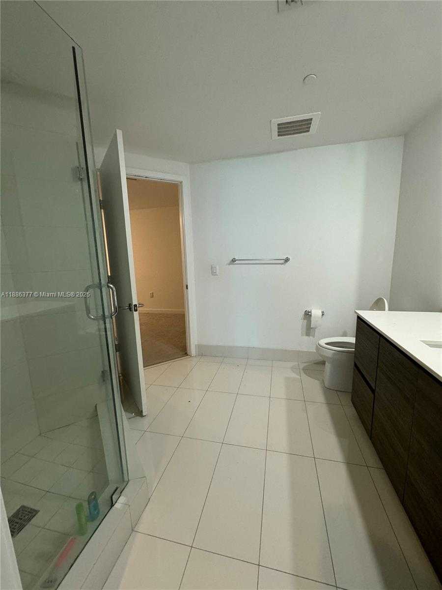 Small Image of 1100 SOUTH MIAMI AVE #3911, Miami Number 7