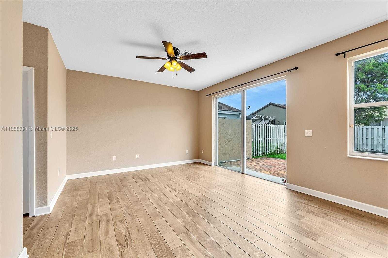 Small Image of 15740 NORTH WEST 16TH CT #1, Pembroke Pines Number 13