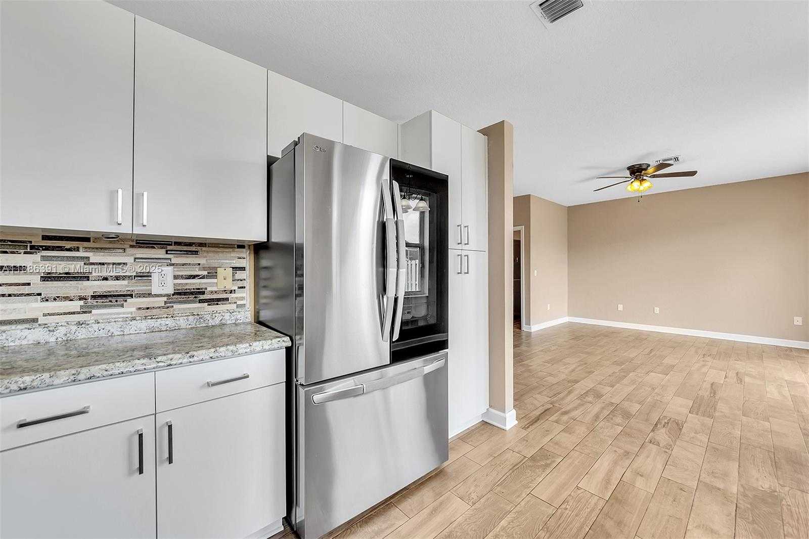 Small Image of 15740 NORTH WEST 16TH CT #1, Pembroke Pines Number 21