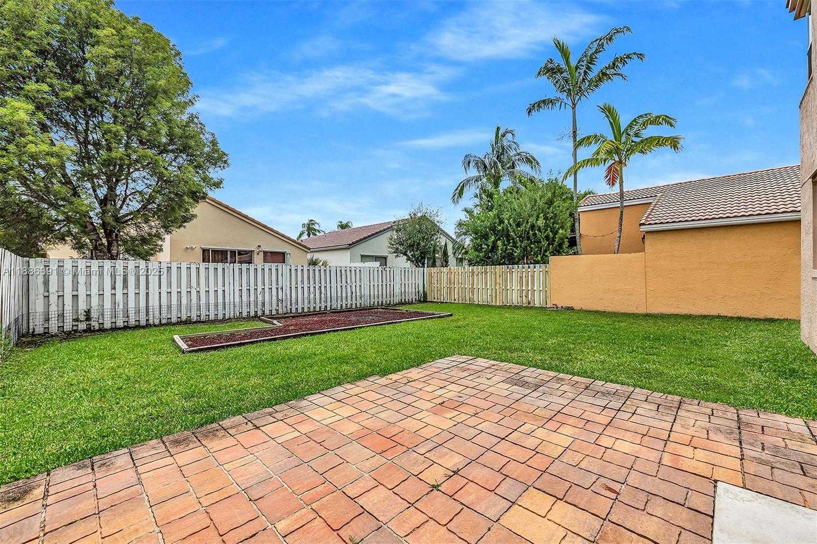 Small Image of 15740 NORTH WEST 16TH CT #1, Pembroke Pines Number 43
