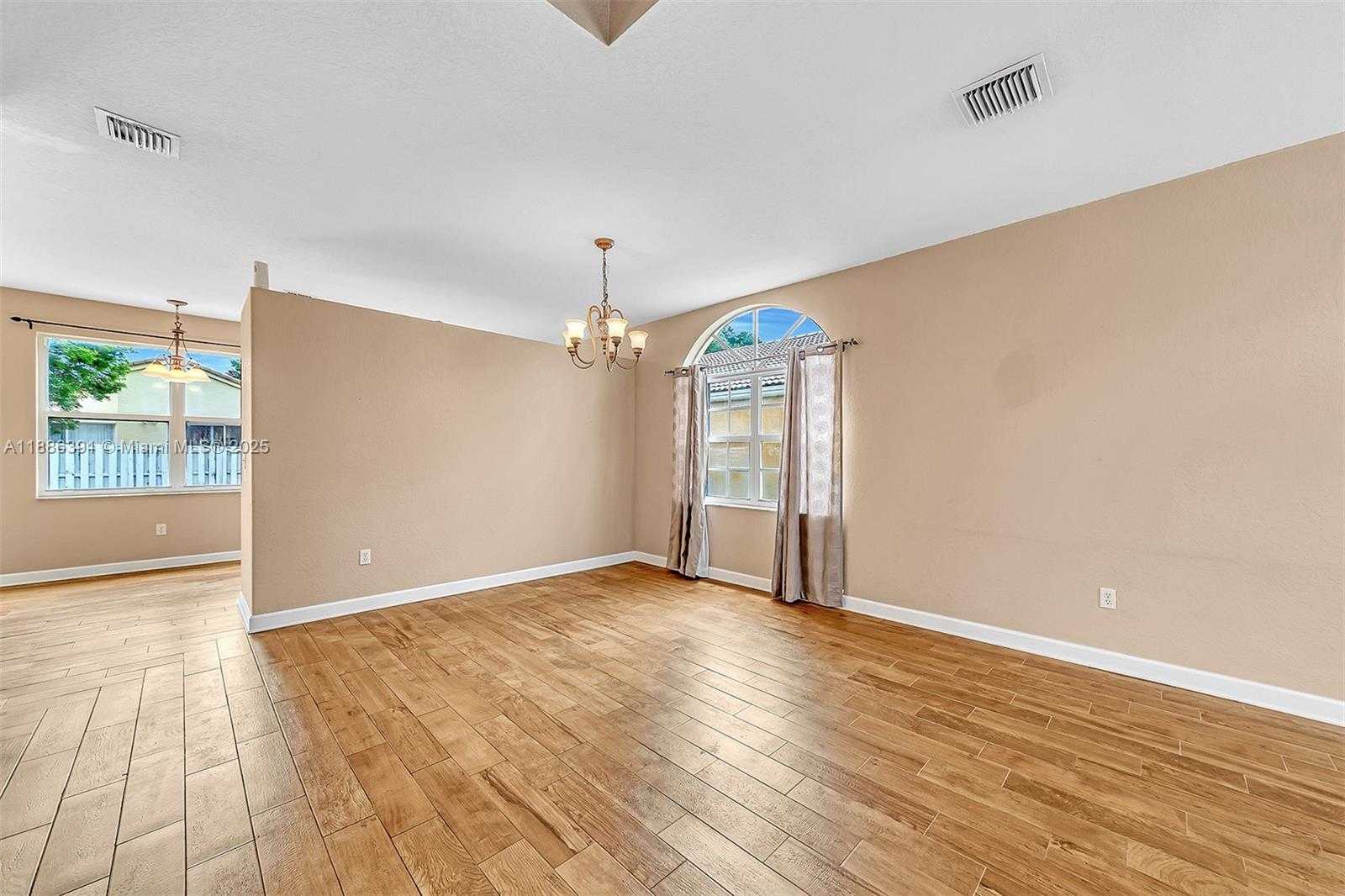 Small Image of 15740 NORTH WEST 16TH CT #1, Pembroke Pines Number 6