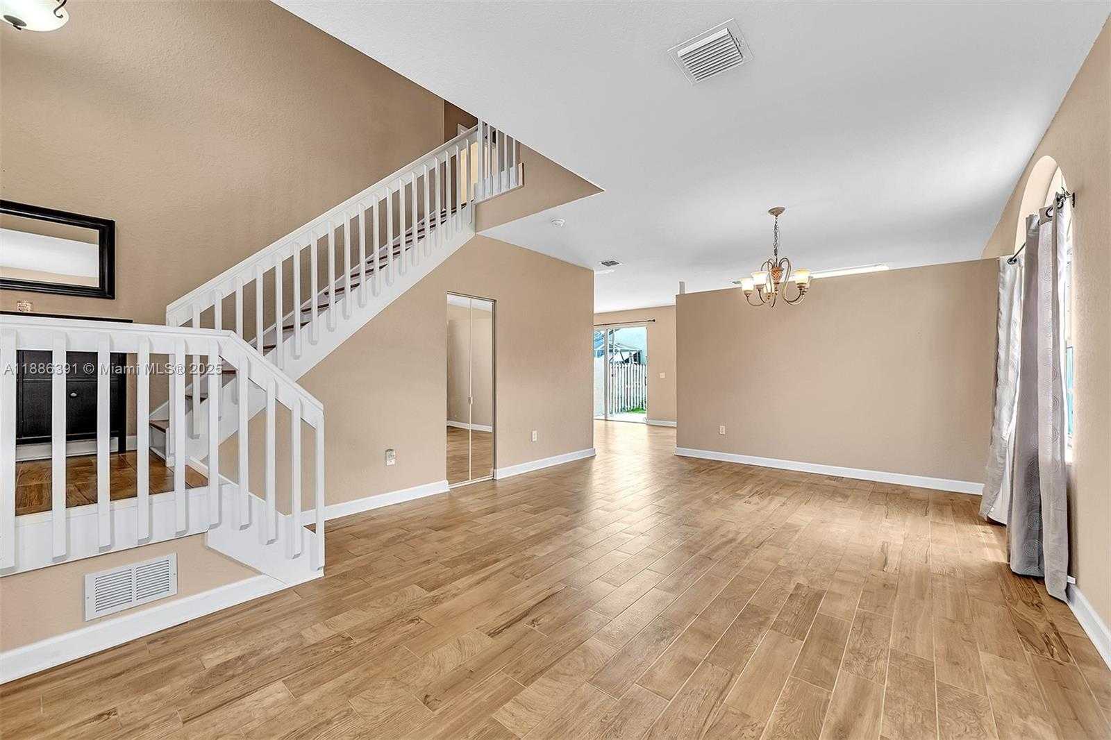 Small Image of 15740 NORTH WEST 16TH CT #1, Pembroke Pines Number 8