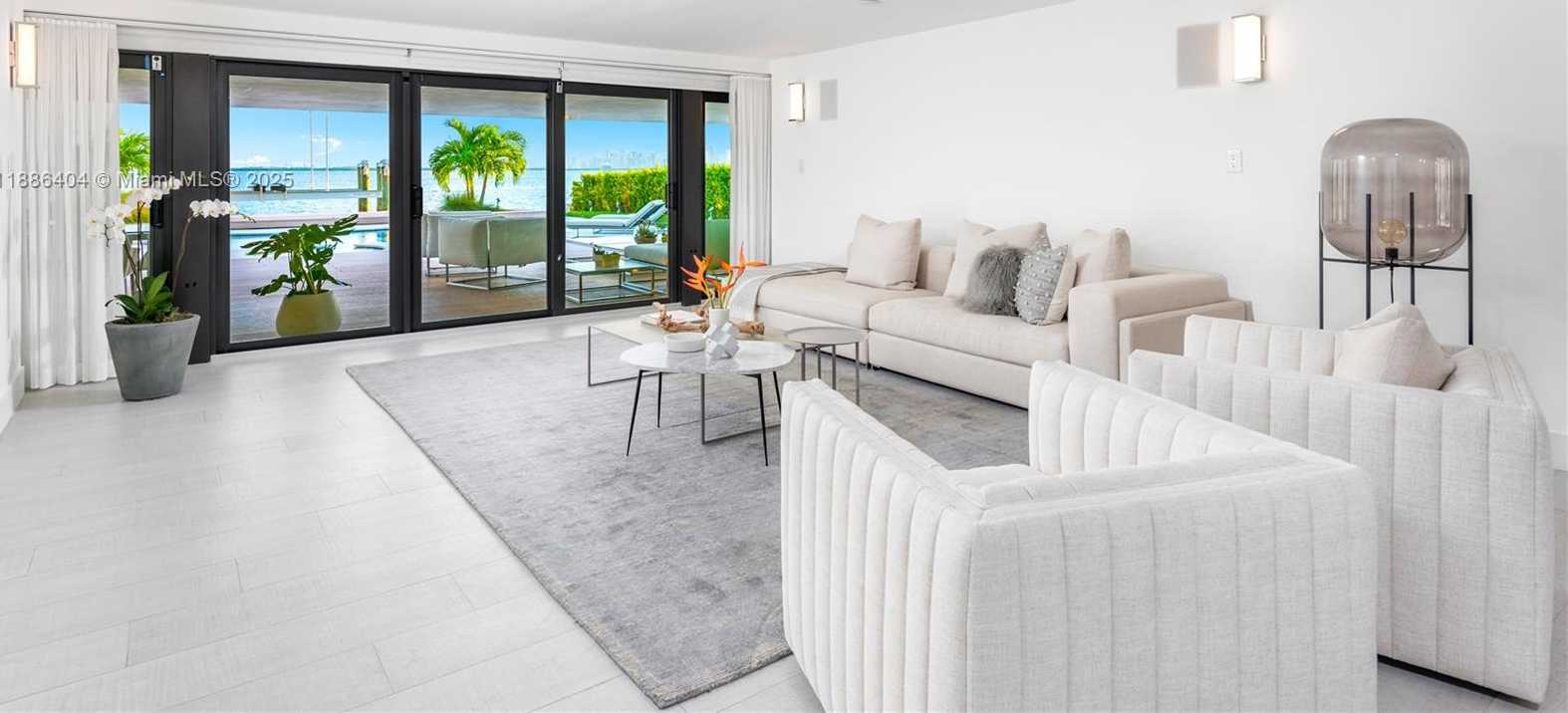Small Image of 1580 SOUTH TREASURE DR, North Bay Village Number 30
