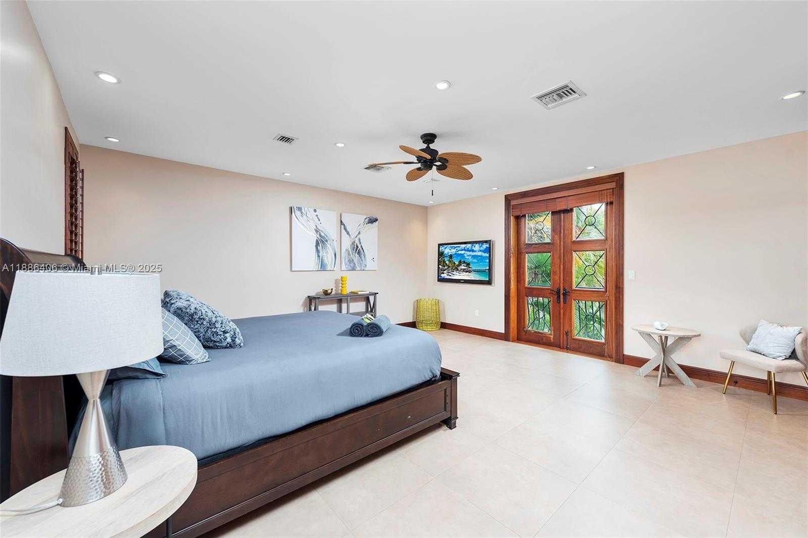 Small Image of 1638 NORTH EAST 6TH ST, Fort Lauderdale Number 20