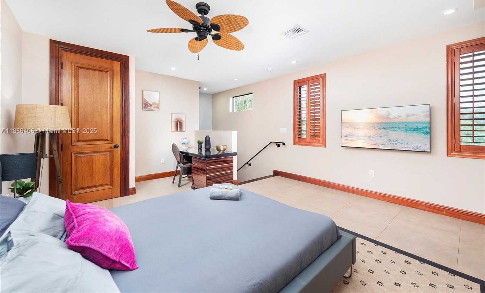 Small Image of 1638 NORTH EAST 6TH ST, Fort Lauderdale Number 25