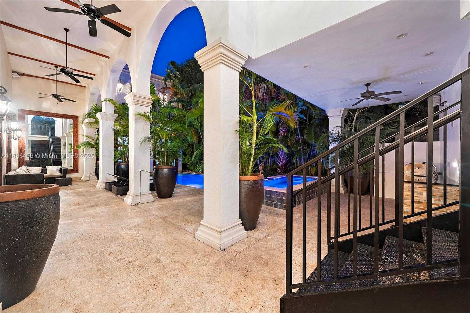 Small Image of 1638 NORTH EAST 6TH ST, Fort Lauderdale Number 27