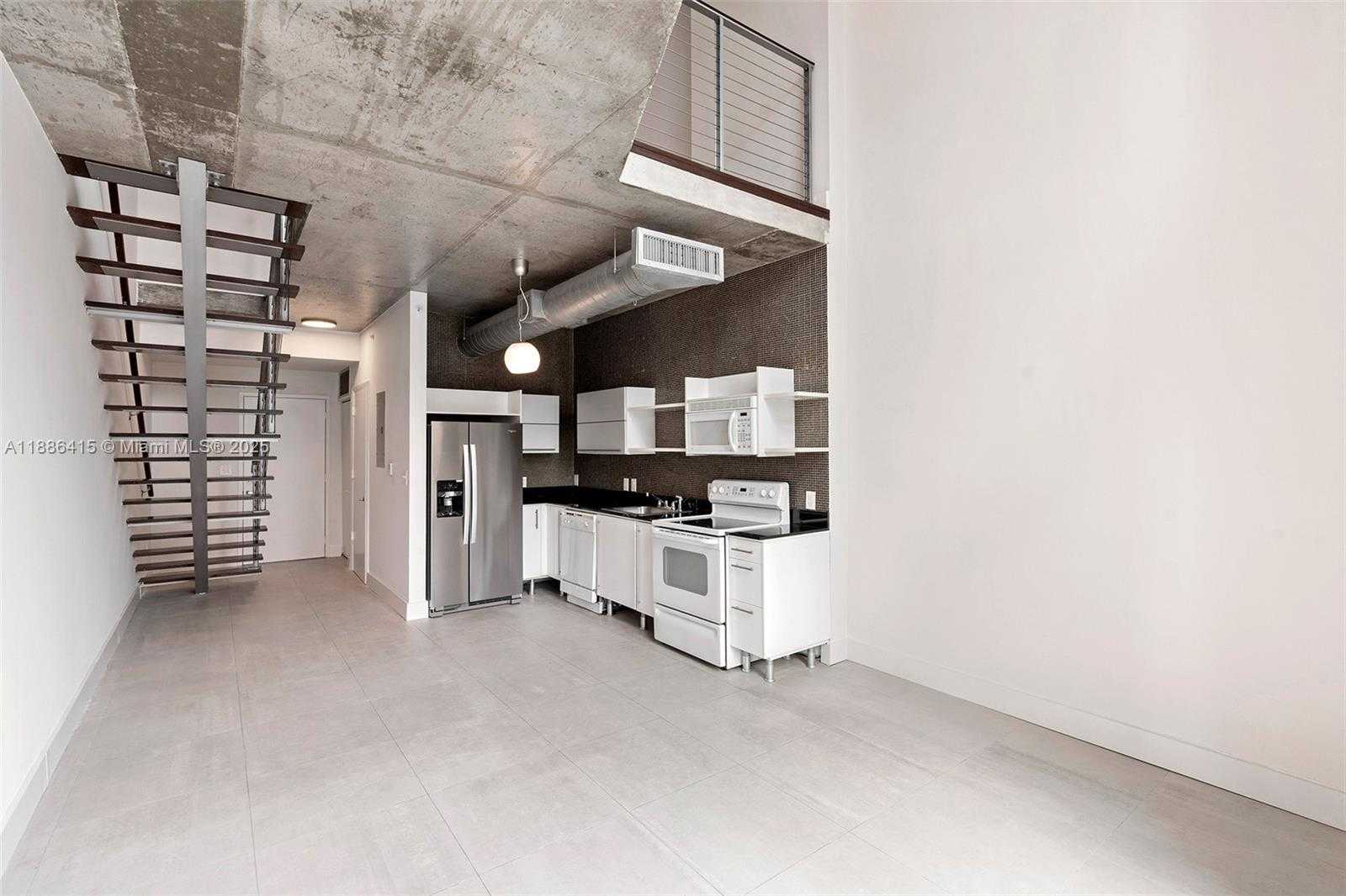 Small Image of 690 SOUTH WEST 1ST CT #1514, Miami Number 19