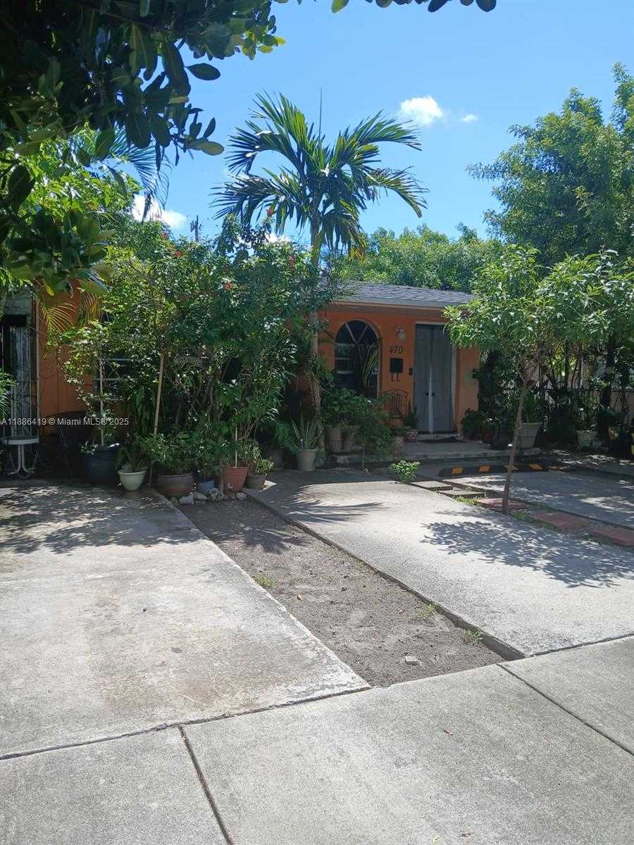 Small Image of 472 EAST 15TH ST #1, Hialeah Number 7