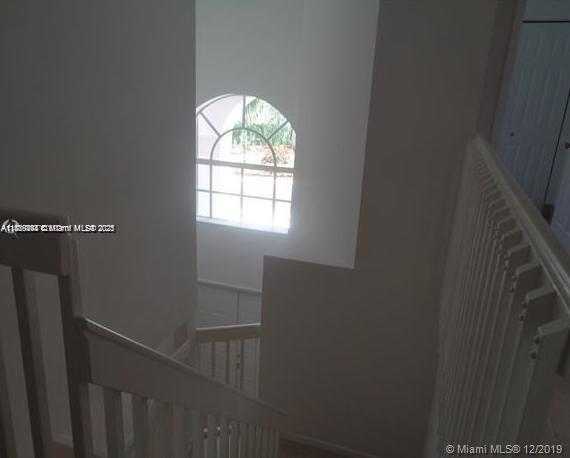 Small Image of 3013 WOODLANDS DR #3013, Margate Number 11