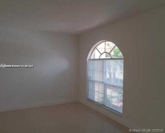 Small Image of 3013 WOODLANDS DR #3013, Margate Number 12