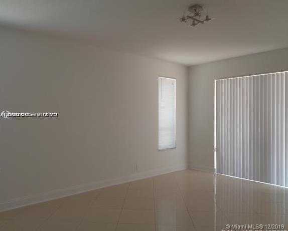 Small Image of 3013 WOODLANDS DR #3013, Margate Number 9