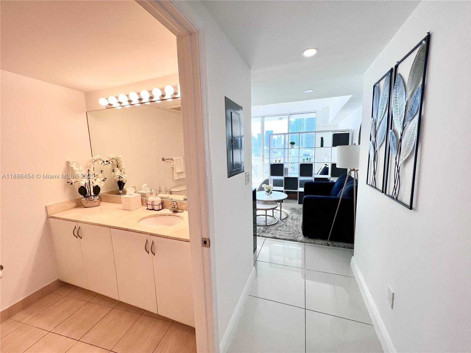 Small Image of 1750 NORTH BAYSHORE DR #1218, Miami Number 15