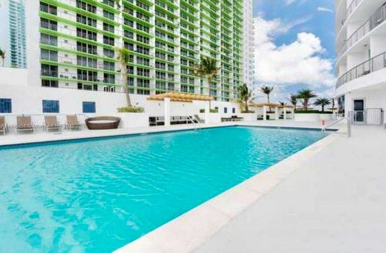 Small Image of 1750 NORTH BAYSHORE DR #1218, Miami Number 38