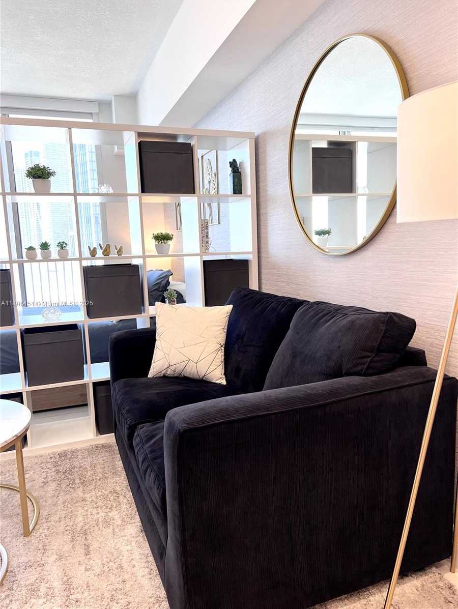 Small Image of 1750 NORTH BAYSHORE DR #1218, Miami Number 5