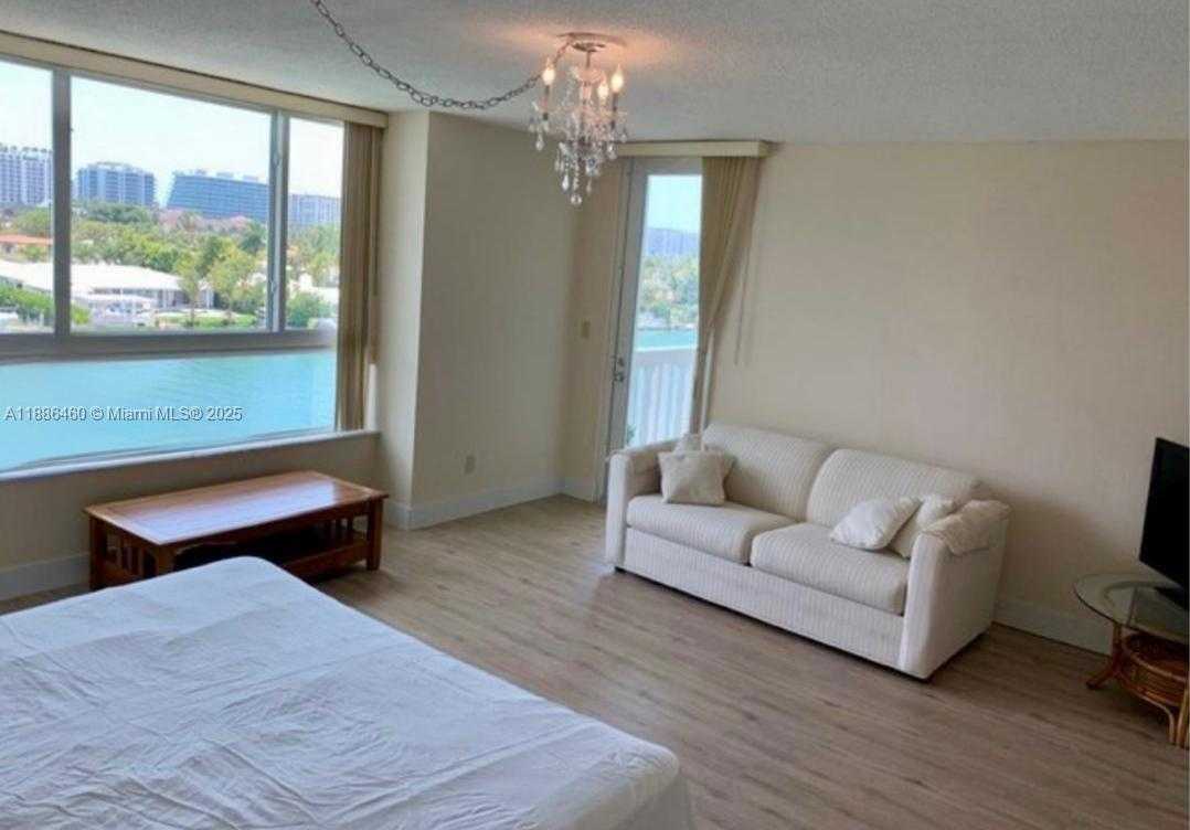 Small Image of 9501 EAST BAY HARBOR DR #5B, Bay Harbor Islands Number 13