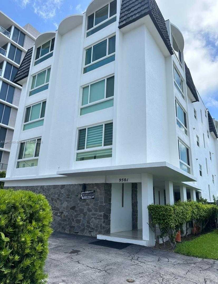 Small Image of 9501 EAST BAY HARBOR DR #5B, Bay Harbor Islands Number 15