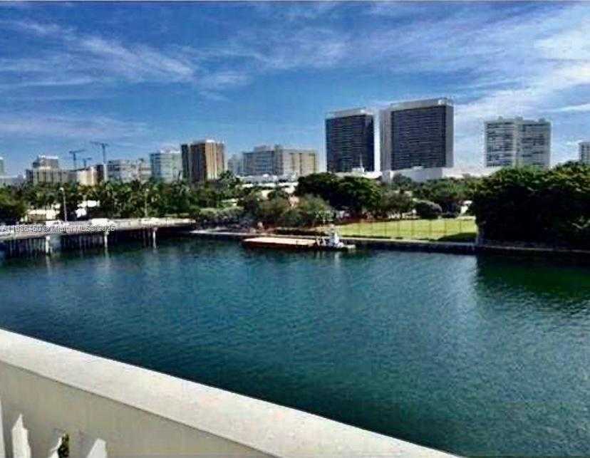 Small Image of 9501 EAST BAY HARBOR DR #5B, Bay Harbor Islands Number 2
