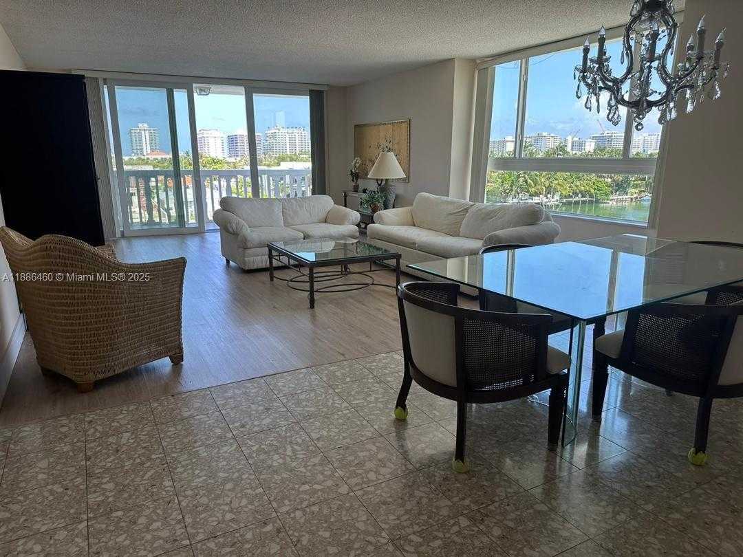 Small Image of 9501 EAST BAY HARBOR DR #5B, Bay Harbor Islands Number 7