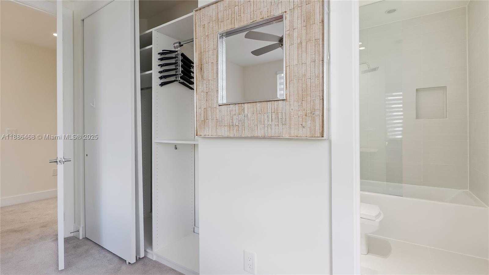 Small Image of 6611 NORTH WEST 105TH PL #6611, Doral Number 24