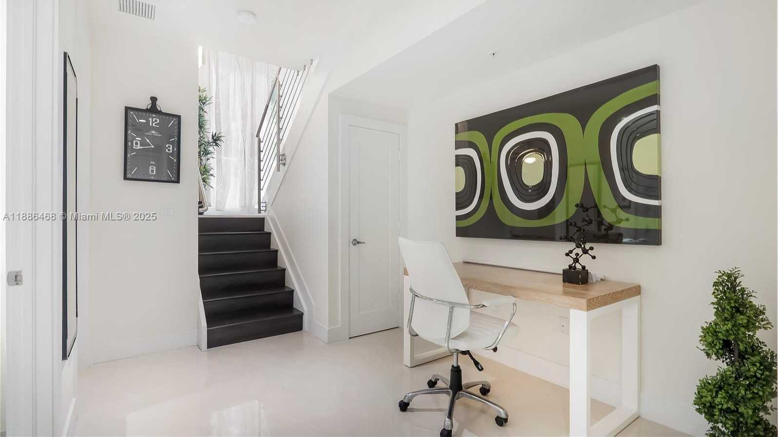 Small Image of 6611 NORTH WEST 105TH PL #6611, Doral Number 37