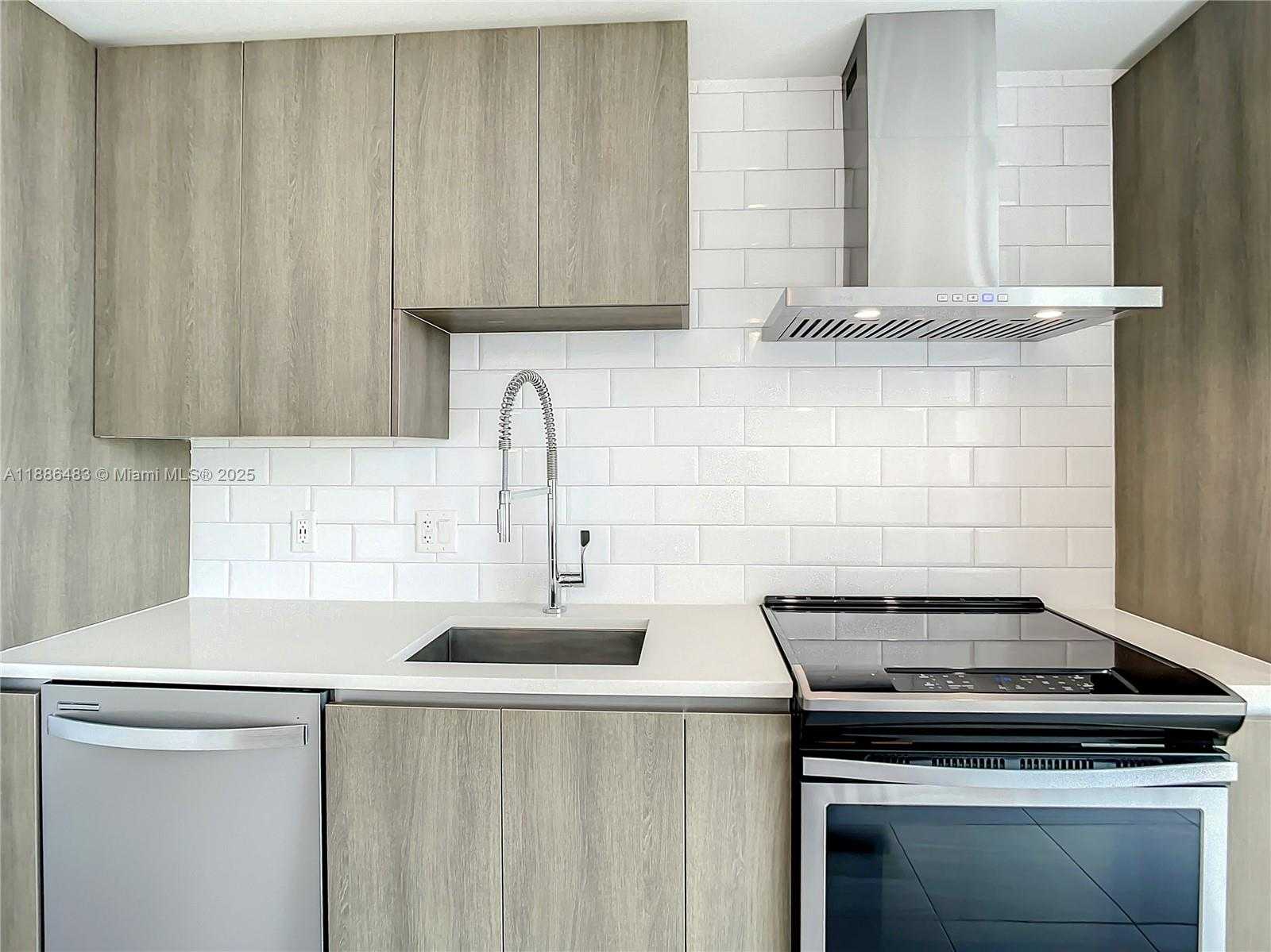 Small Image of 340 SOUTH EAST 3RD ST #3502, Miami Number 10