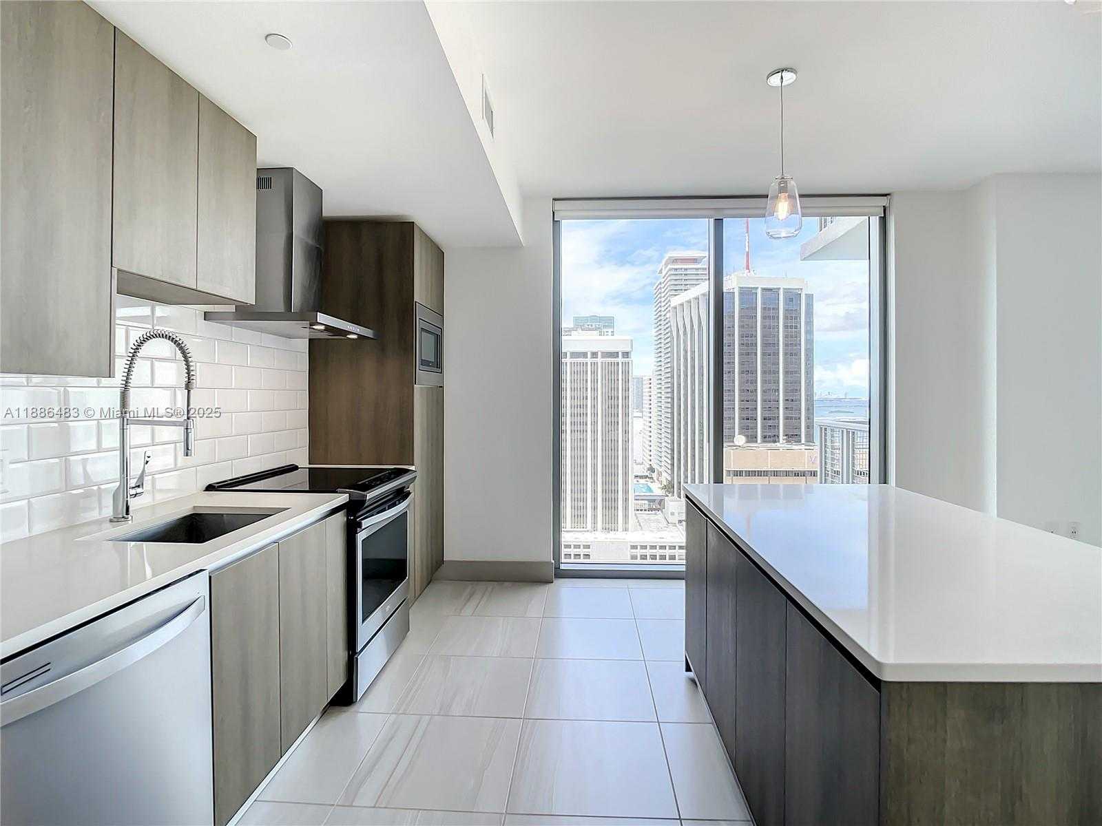 Small Image of 340 SOUTH EAST 3RD ST #3502, Miami Number 12