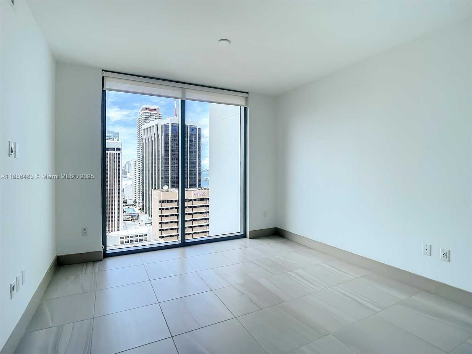 Small Image of 340 SOUTH EAST 3RD ST #3502, Miami Number 21