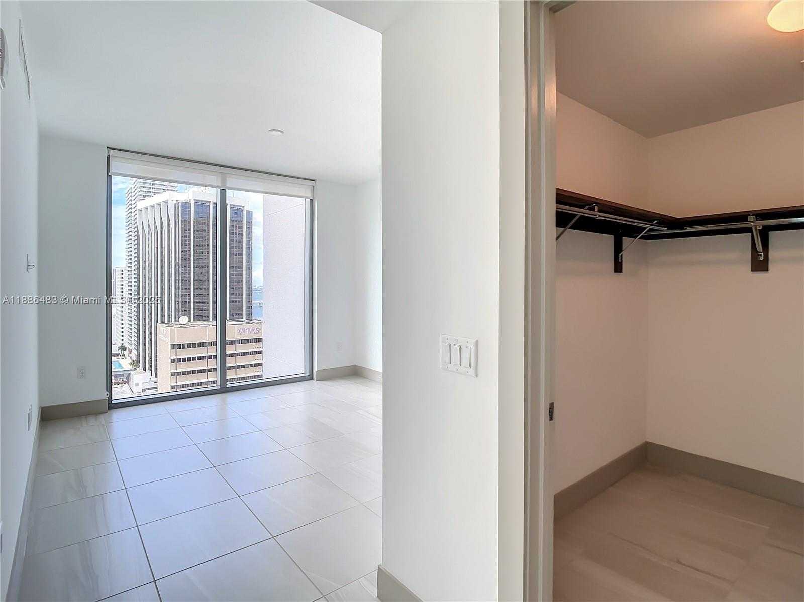 Small Image of 340 SOUTH EAST 3RD ST #3502, Miami Number 24