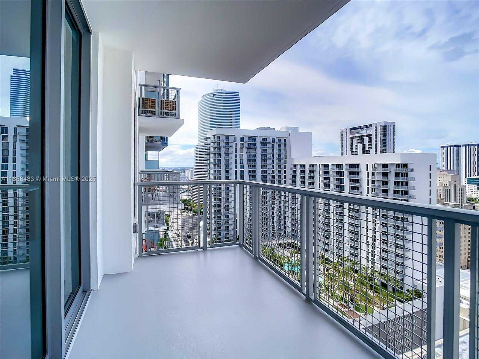 Small Image of 340 SOUTH EAST 3RD ST #3502, Miami Number 29