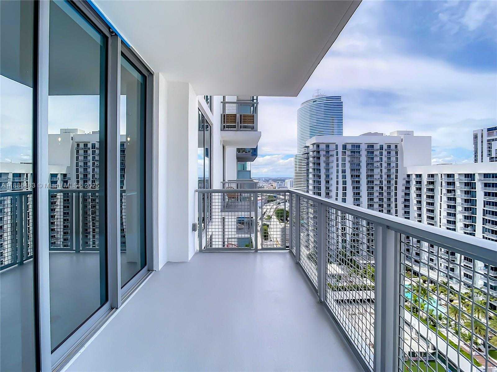 Small Image of 340 SOUTH EAST 3RD ST #3502, Miami Number 30